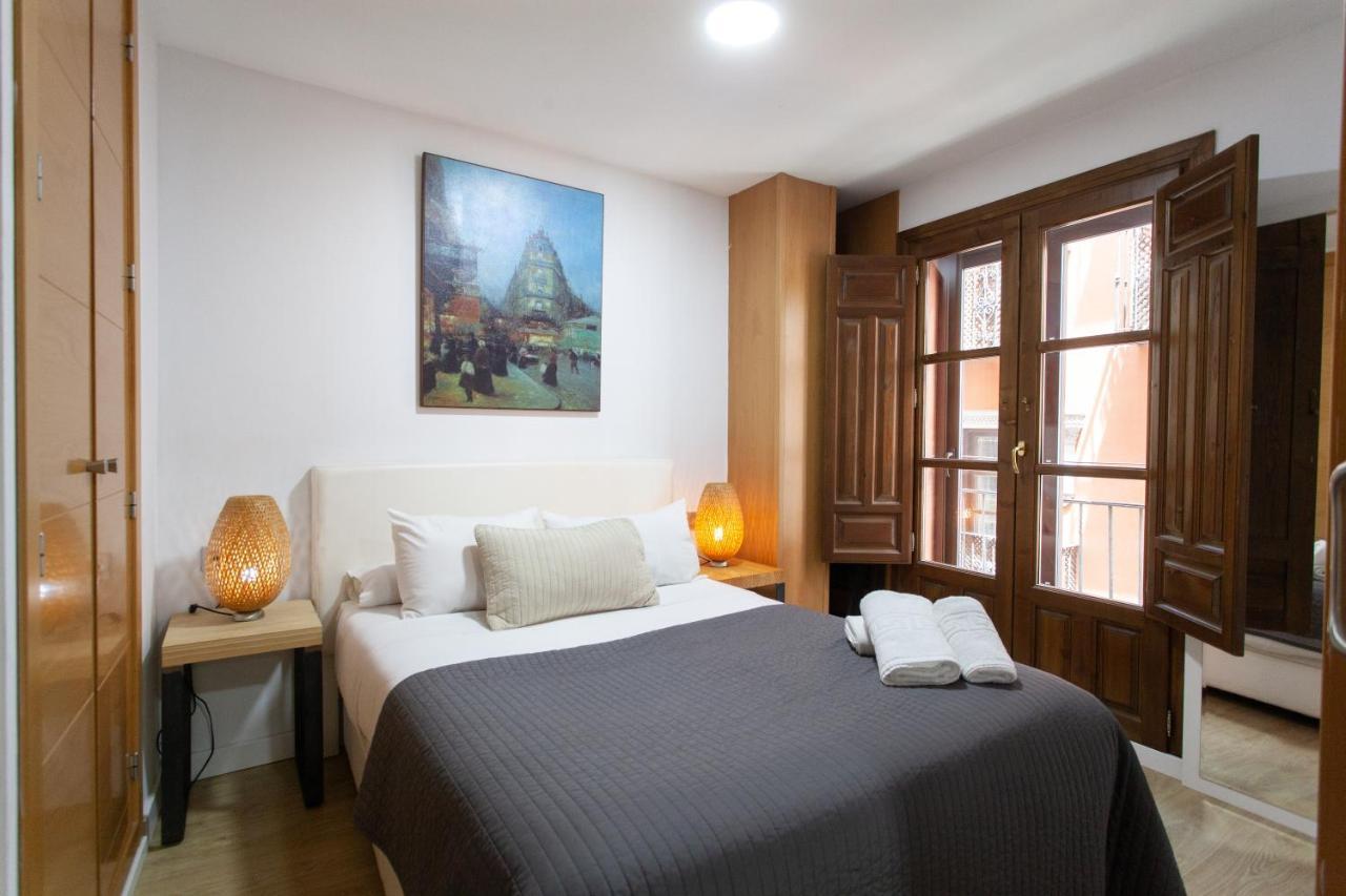 Apartamentos Elvira 21 Granada Bagian luar foto