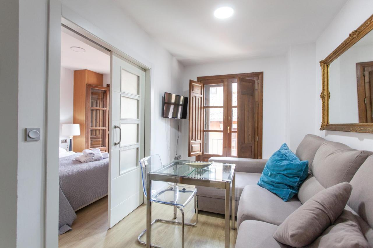 Apartamentos Elvira 21 Granada Bagian luar foto