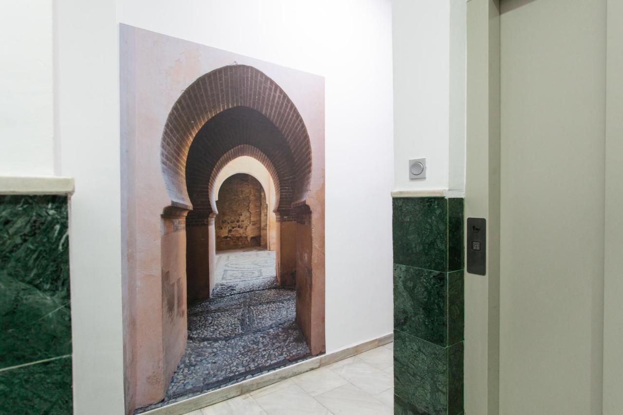 Apartamentos Elvira 21 Granada Bagian luar foto
