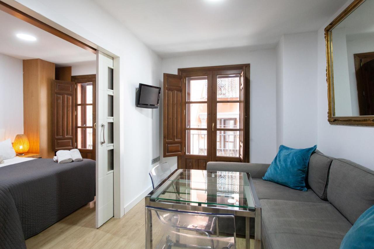 Apartamentos Elvira 21 Granada Bagian luar foto