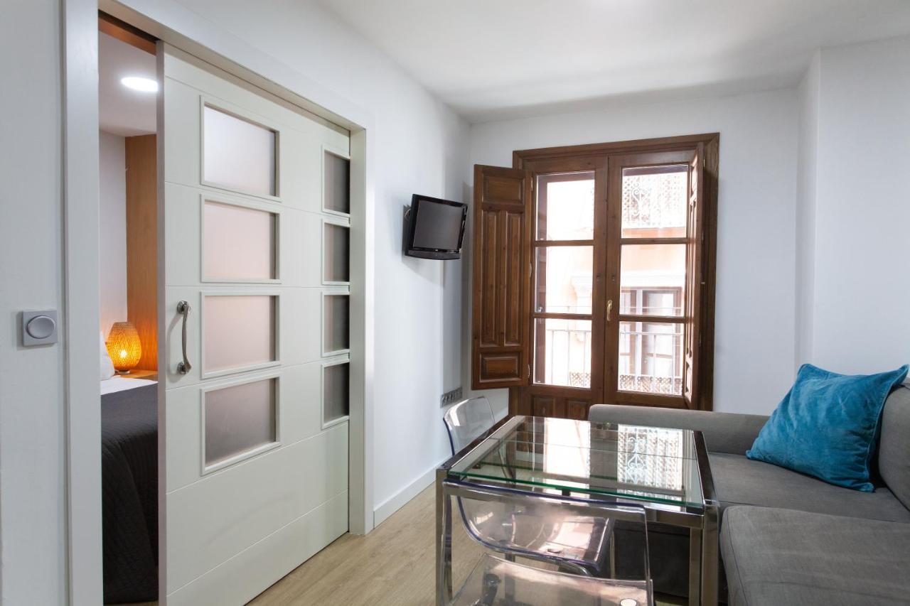 Apartamentos Elvira 21 Granada Bagian luar foto