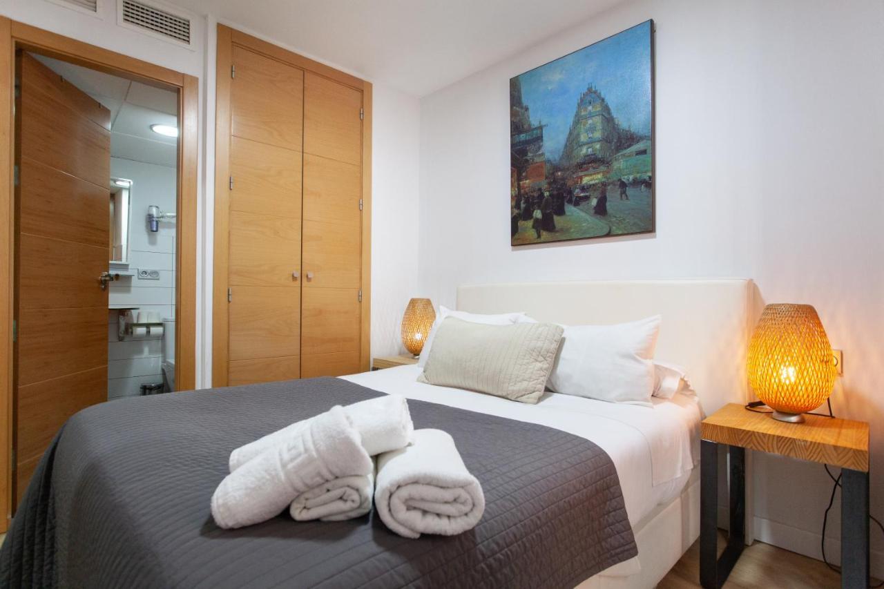 Apartamentos Elvira 21 Granada Bagian luar foto