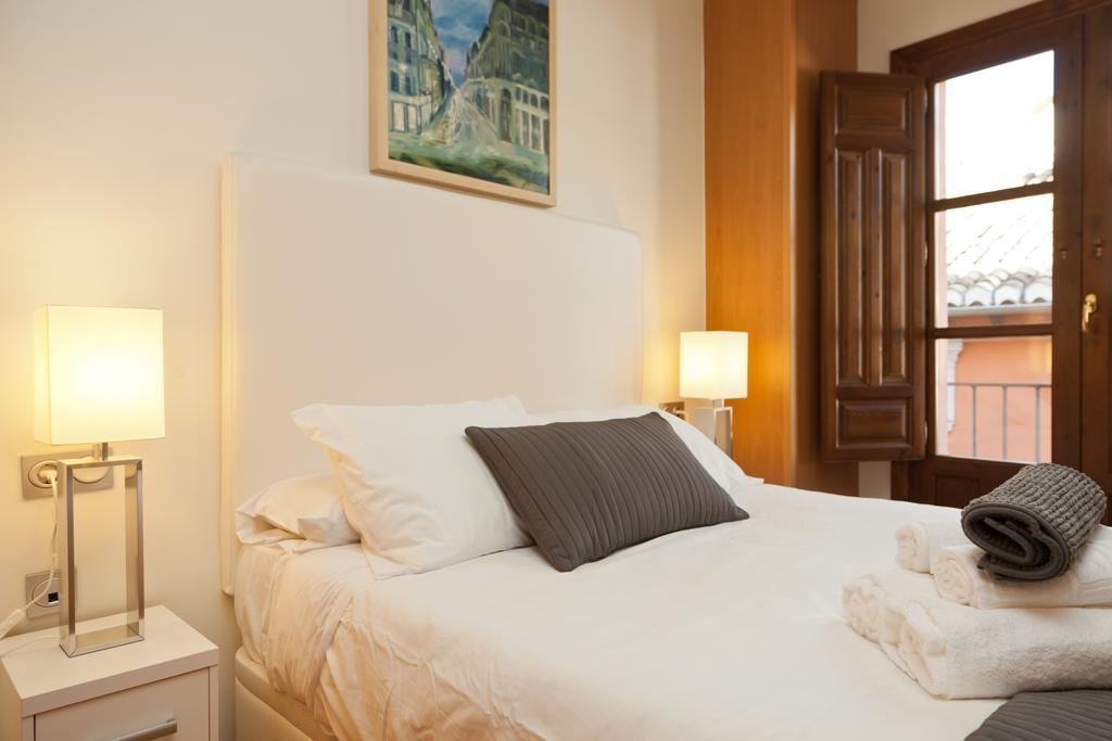 Apartamentos Elvira 21 Granada Ruang foto